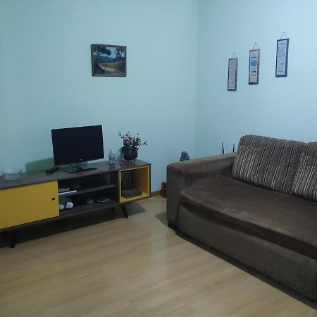 Apartamento quarto e sala em frente UFV WI-FI Apê Completo, número de hóspedes deve ser selecionado Viçosa Exterior foto